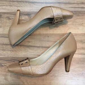 SALE! Antonio Melani Textured Tan Metallic Pumps